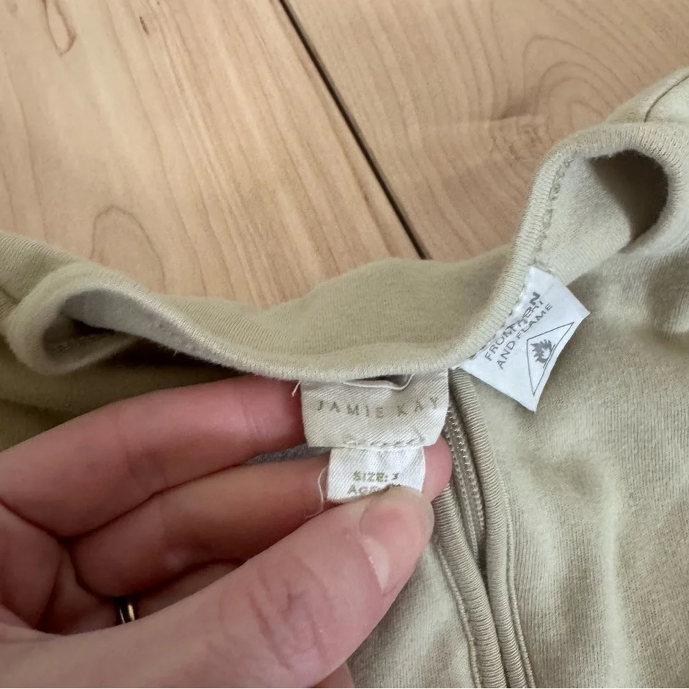 Jamie Kay Green‎ Pajama Set